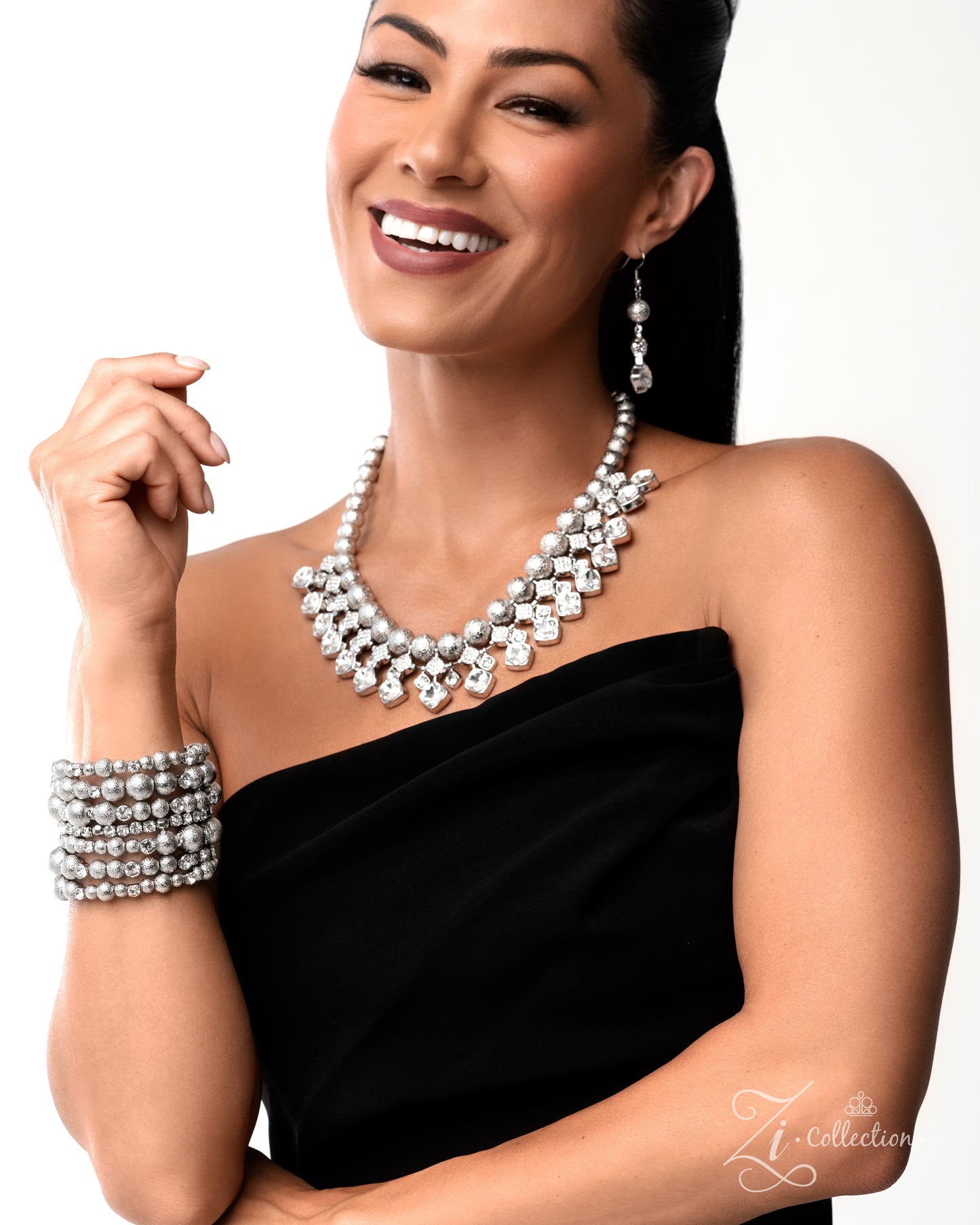 Contemplative Class - White Zi Bracelet