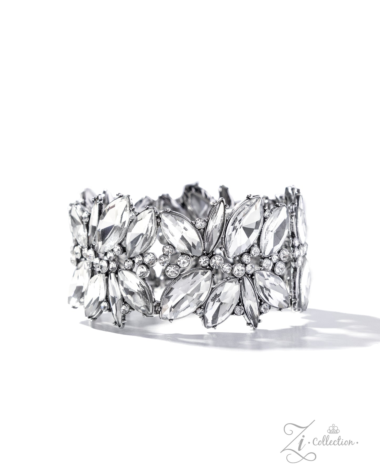 Composed Charm - White Zi Bracelet