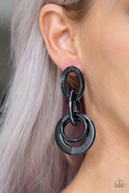 Havana HAUTE Spot - Black Acrylic Hoop Earrings